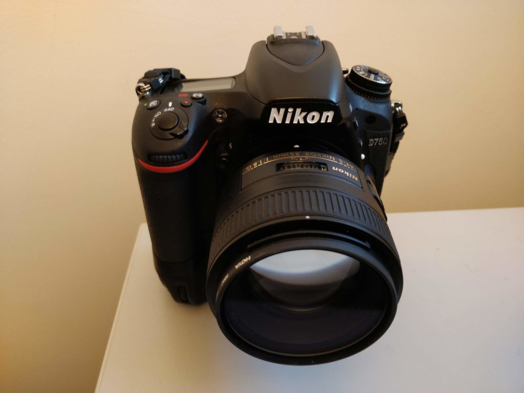 85mm lens for nikon d750